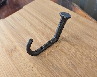 Railroad Spikes Hooks  / towel hooks / Railroad Spike , Cast Iron /, Coat Rack Wall Hooks, Rustic Railroad Spike hooks