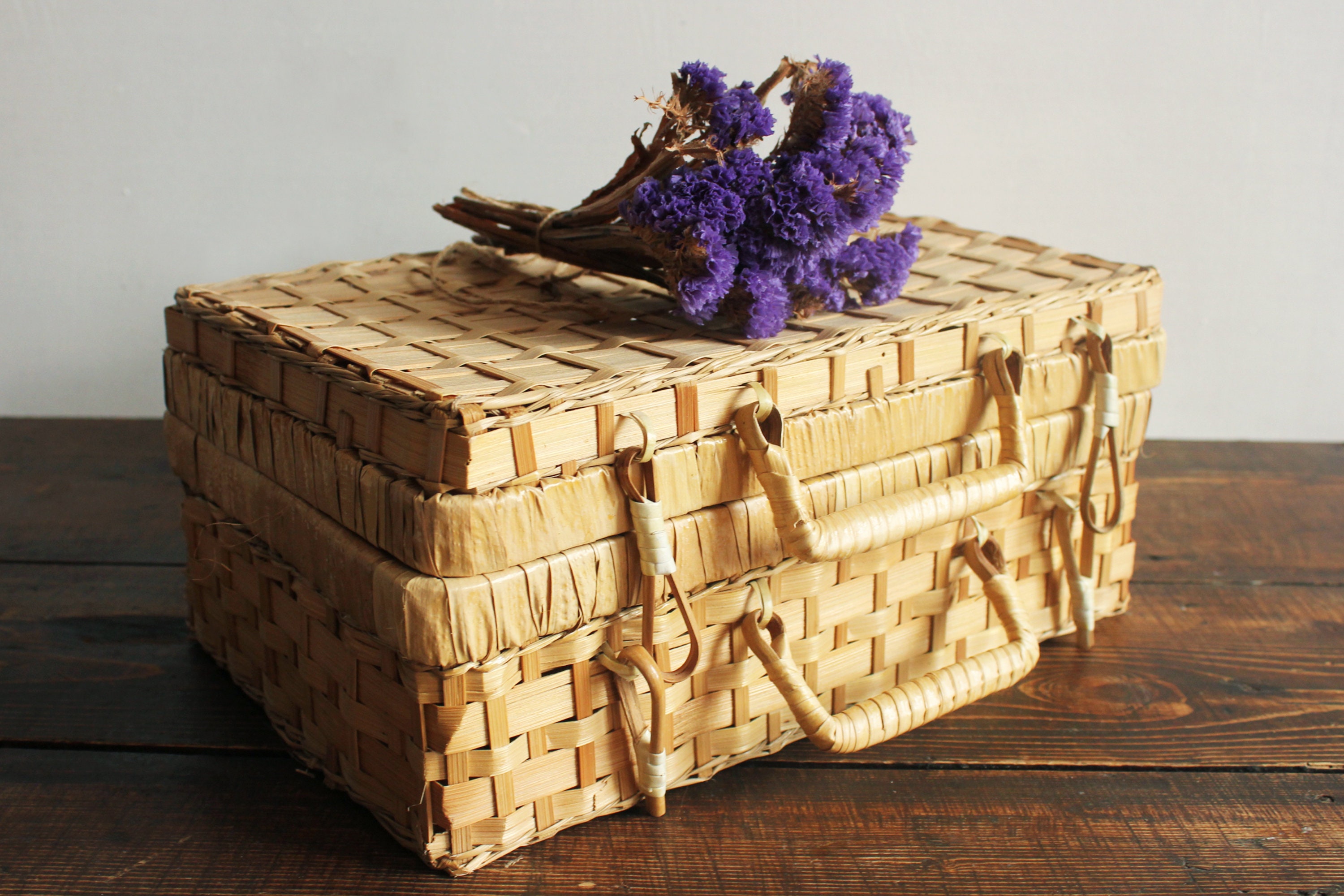 Valise en Osier Tressé Vintage/Wicker Suitcase