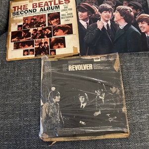 Lots of 3 record beatles