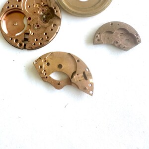 Lot of 3 Omega pieces