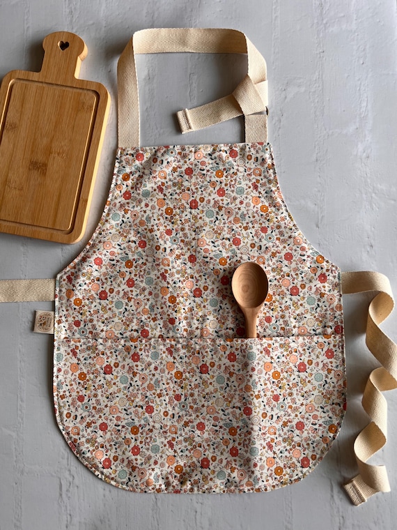 Adjustable Toddler Kids Floral Apron,  Play Apron for Girls, Daisy Apron, Gift for Toddler, Play Kitchen Accessories, Girls Birthday Gift
