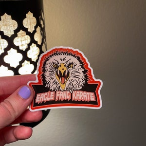 Karatesticker adelaar hoektand