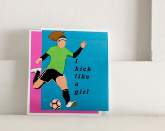 Pegatina impermeable de chica futbolista: Calcomanía para botella de agua