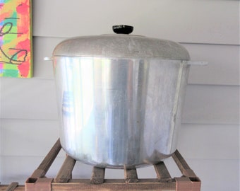 Vintage Magnalite GHC 12 Quart Dutch Oven Stock Pot with Lid 11 Liters USA RARE!