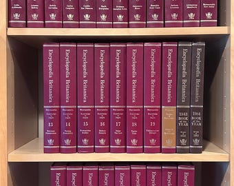 Encyclopedia Britannica: 1979 Complete Black Leather Set - Etsy Canada