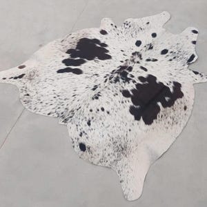 Brazilian Tricolor Cowhide Rug, Hairon cowskin Rug, Floor Rug 100% Leather Rug for Home decor Christmas Gift  17.9 SQFT