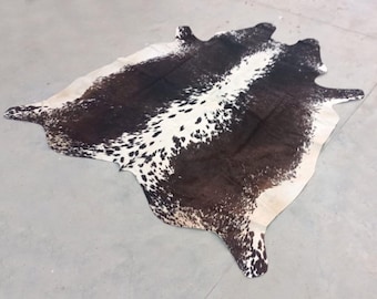 Tricolor Cowhide Rug, Brazilian Leather Cow Skin Hair On, 24 Sqft