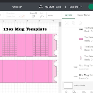Peut inclure: Un mod&egrave;le de conception num&eacute;rique pour une tasse de 11 oz. Le mod&egrave;le est rose et pr&eacute;sente un motif de grille. Le texte "11oz Mug Template" est en haut de la conception.