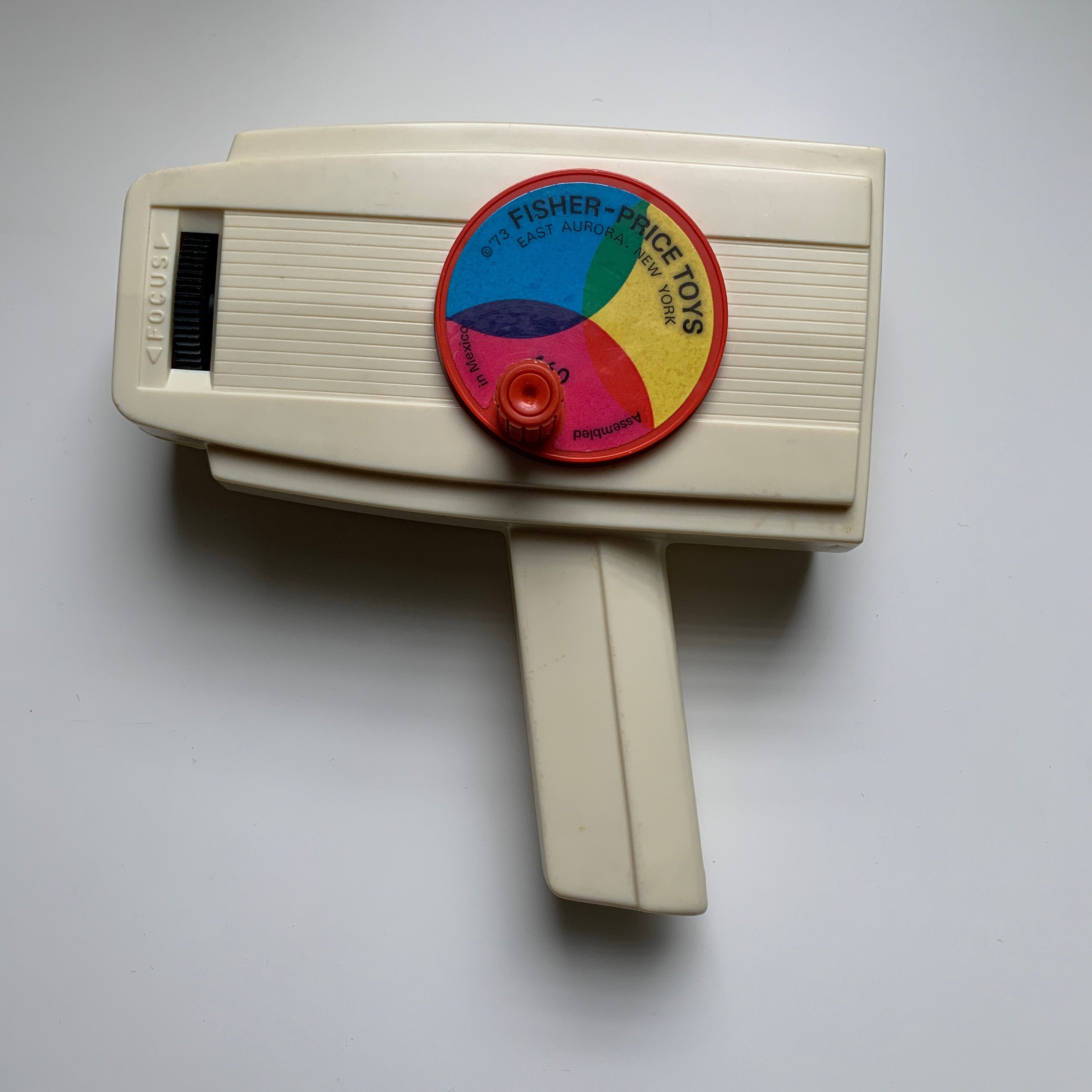 Fisher price movie viewer mickey mouse 2025