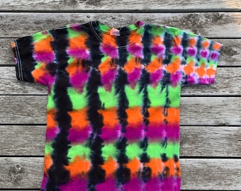 Tie Dye - T-Shirt - Youth Medium 10-12