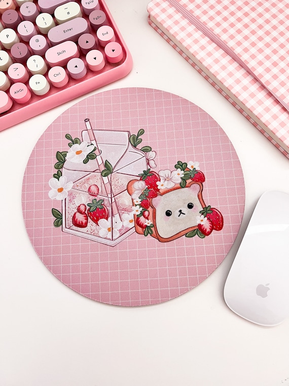 Strawberry Bear Mouse Mat: Kawaii Gaming Desk Accessory
