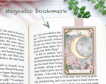 Vintage 'The Moon' Tarot Card Magnetic Bookmark