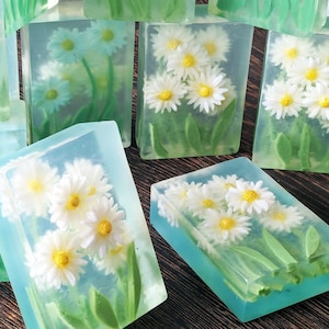 Transparent Soap Bar, Daisy Flower 3D Soap with Daisy Chain Fragrance, Clear Soap Bar, Soap Favors, Artisan Decorative Soap 4Oz+