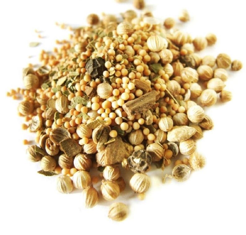 Soft Spice Notes Whole Pickling Spice - A Blend of Aromatic Spices & Herbs Used to ...