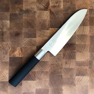 Santoku 6.5&quot; Made in Japan by KAI Corporation makers of Shun Cutlery