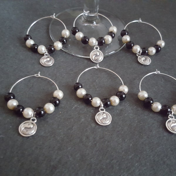 Yin Yang Wine Glass Charms Ensemble de 6 Noir et Blanc