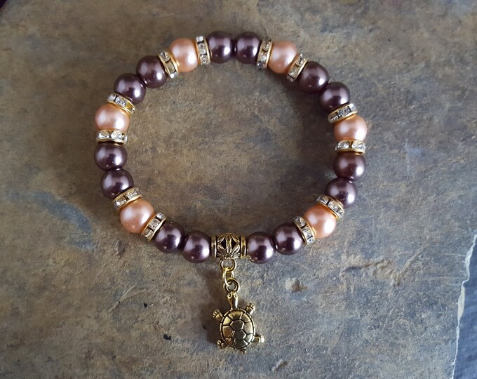 Peach and Mocha Glass Pearl Bead Bracelet With Gold Turtle Charm and Gold tone Diamante Rondelle Spacers