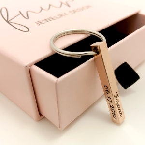 Custom 3D Bar Keychain: Personalized 4-Sided Name, Date, Phrase, Engraved for Mom, Boyfriend, Keyring