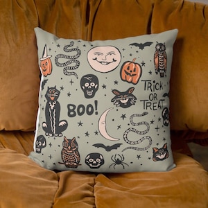 Halloween Pillow, Retro Halloween Decor, Vintage Halloween Pillow Cover, Fall Home Decor, Witchy Throw Pillows, Spooky Pillow, Mystic Gothic