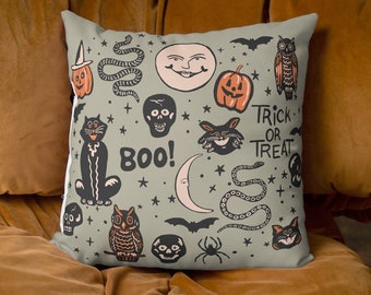 Halloween Pillow, Retro Halloween Decor, Vintage Halloween Pillow Cover, Fall Home Decor, Witchy Throw Pillows, Spooky Pillow, Mystic Gothic