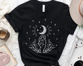 Witch Hand Shirt, Mystical Shirts, Fall Apparel, Witchy Aesthetic Clothing, Celestial Shirt, Moon Shirt, Spiritual Shirt, Spirituality Gift