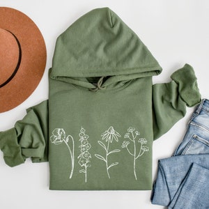 Wildflower Hoodie, Flower Hoodie, Nature Hoodie, Cottagecore Clothing, Floral Hoodie, Botanical Hoodie, Spring Hooded Sweatshirt, Boho Gift