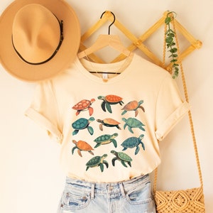 Sea Turtles Shirt, Coconut Girl Clothes, Marine Biology Gift, Ocean Animals Shirt, Turtle Shirt, Ocean Life Tshirt, Beachy Shirts, Beach Tee