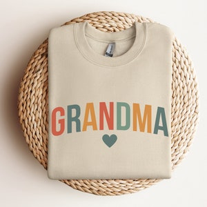 Grandma Sweatshirt, Mother's Day Gift For Grandma, Mother's Day 2023, Soon To Be Grandma, Promoted To Grandma, New Grandma Crewneck