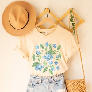 Blueberries Shirt, Fruit Shirt, Cottagecore Clothing, Blueberry Lover Gift, Fruits Shirt, Summer Aesthetic, Spring Shirts, Berry T-Shirt