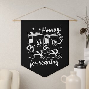 Hooray For Reading, Bookish Wall Decor, Read Wall Hanging, Retro Book Decor, Reading Pennant, Library Wall Hanging, Books Wall Decoration