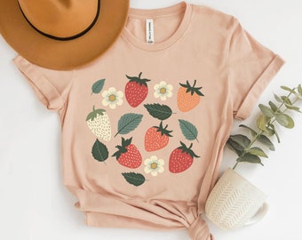 Strawberry Shirt, Cottagecore Clothing, Strawberries Tee, Strawberry Gift, Fruit Shirt, Summer Cottage Aesthetic, Strawberry Festival Shirt