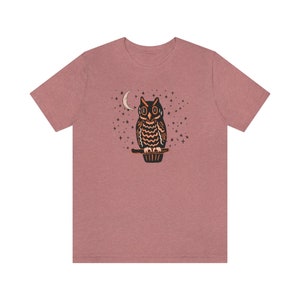 Halloween Owl Shirt, Owl Shirt, Retro Halloween Shirt, Witchy Clothing, Witch Aesthetic, Vintage Halloween T-Shirt, Fall Apparel, Autumn Tee Heather Mauve