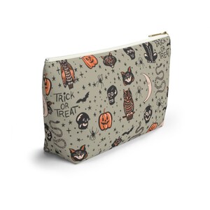 Retro Halloween Bag, Halloween Doodles Makeup Bag, Spooky Bag, Fall Season Pouch, Halloween Makeup Bag, Horror Cosmetic Bag, Goth Girl Gifts image 6
