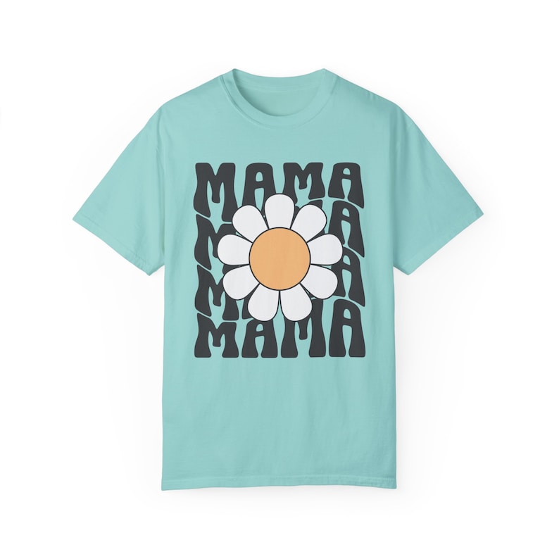 Chemise Comfort Colors®, chemise maman Comfort Colors, chemise maman marguerite, t-shirts maman à fleurs, chemises maman rétro, chemise maman groovy, cadeau pour la fête des mères Chalky Mint