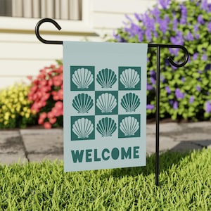 Welcome Garden Flag, Seashell Garden Flag, Ocean Garden Flag, Coastal Garden Flag, Beach Garden Flag, Seashells Home Decor, Summer Yard Flag