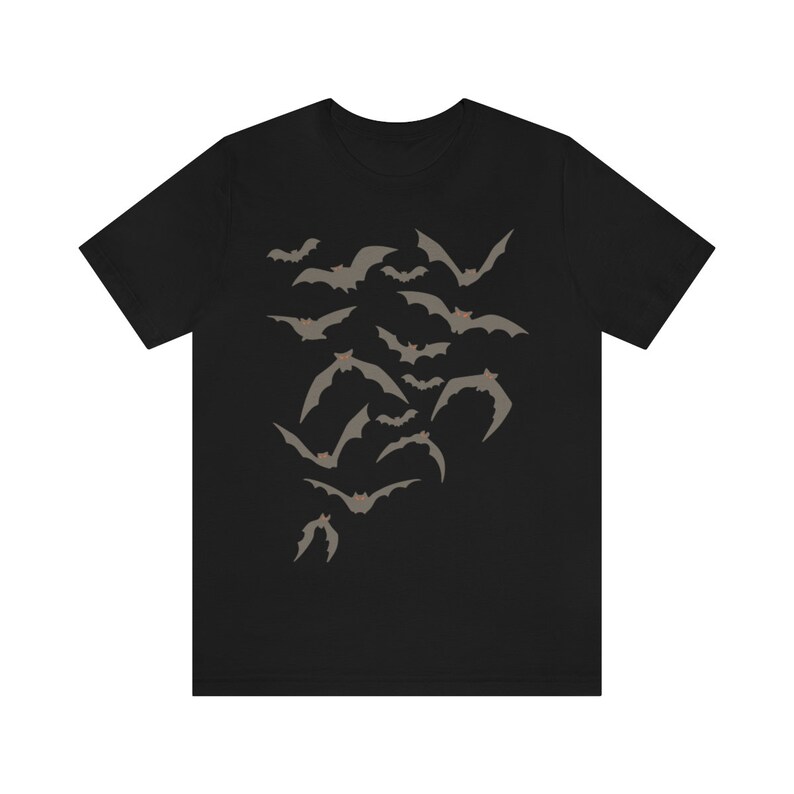 Bats Shirt, Halloween Bat Shirt, Fall Apparel, Nu Goth Tshirt, Spooky Season Shirts, Vampire Bat Shirt, Gothic Clothing, Autumn Clothes bild 4