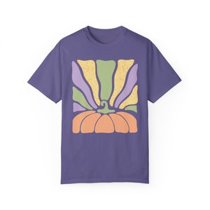Retro Pumpkin Shirt, Comfort Colors® Shirt, Comfort Colors Pumpkin Shirt, Groovy Halloween Shirt, Autumn Apparel, Pumpkin Patch Shirt, Fall Grape