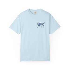Eat The Rich Shirt, Anti Capitalism Shirt, Anti Billionaire Shirt, Anti Capitalist Tee, Tax The Rich Tiger Shirt, People Over Profit Tshirt imagem 10