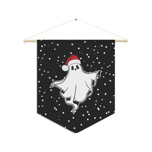 Christmas Ghost, Ghost Wall Decor, Spooky Christmas, Creepmas Pennant, Dark Christmas Wall Hanging, Yule Banner, Goth Christmas Decor immagine 2