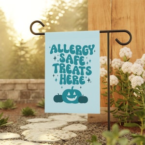 Allergy Safe Treats Here Garden Flag, Teal Pumpkin Flag, Food Allergy Awareness, Teal Pumpkin Project, Allergy Friendly Halloween Banner 12'' × 18''