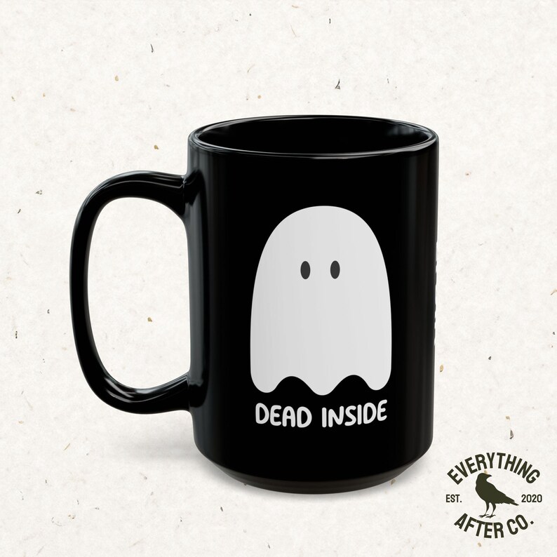 Taza "Muerto por dentro", taza de café fantasma, taza divertida de Halloween, taza de humor negro, taza de nihilismo, tazas de temporada espeluznante, taza de otoño, tazas de café emo imagen 2