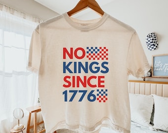 Top corto "Sin reyes desde 1776", Top corto "Resist", Camiseta cuadrada "Resisting Kings", Camiseta cuadrada "Rejecting Kings", Top corto "Liberal", Top corto "Izquierdista", Protest