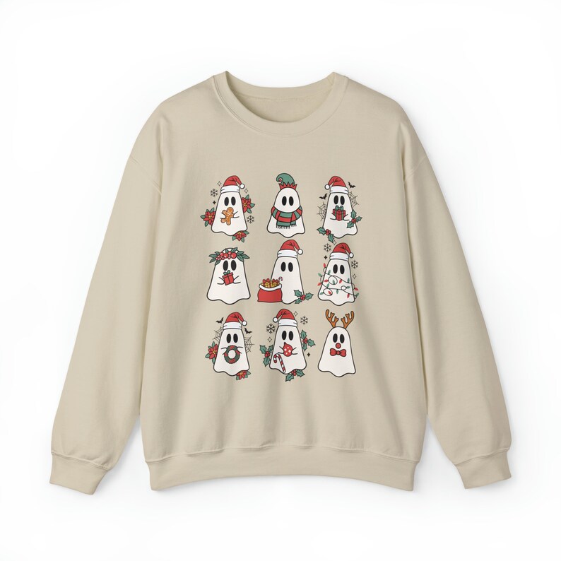 Christmas Ghost Sweatshirt, Spooky Christmas Sweatshirt, Goth Christmas Crewneck, Yule Clothing, Creepmas Crewnecks, Creepy Christmas Sand