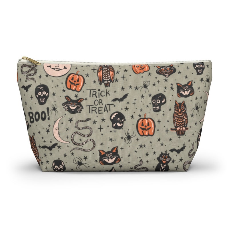 Retro Halloween Bag, Halloween Doodles Makeup Bag, Spooky Bag, Fall Season Pouch, Halloween Makeup Bag, Horror Cosmetic Bag, Goth Girl Gifts image 4