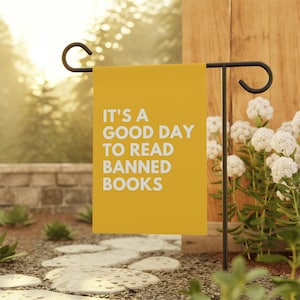 It's A Good Day To Read Banned Books, Reading Garden Flag, Bookish Home Decor, Book Lover Yard Flags, Read House Banner, Literature Flag