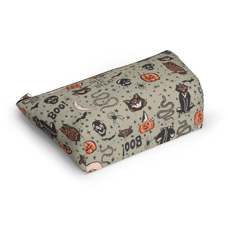 Retro Halloween Bag, Halloween Doodles Makeup Bag, Spooky Bag, Fall Season Pouch, Halloween Makeup Bag, Horror Cosmetic Bag, Goth Girl Gifts image 7