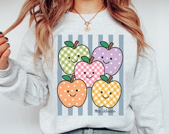 Personalized Teacher Sweatshirt, Retro Apple Teacher Sweatshirt, Custom Teacher Name Sweatshirt, Teaching Sweatshirt, Fruit Teach Crewneck