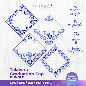 Puede incluir: Un paquete de diseño digital con cuatro marcos azules en forma de diamante con patrones florales intrincados. El texto incluye "On to the next chapter", "Sí se pudo", "She Mastered It", "Para mis padres" y "Talavera Graduation Cap BUNDLE".