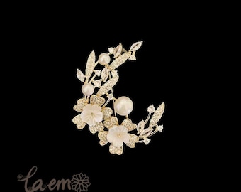 Authentic Pearl Brooch /Freshwater Pearl Brooch /Zirconia brooch / Gift for her /Jewelry for Special Occasions/EG-01