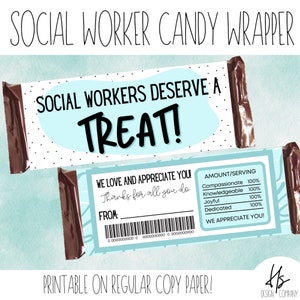 以下が含まれることがあります： 青と白のデザインの印刷可能なチョコレートバーラッパー。ラッパーには、「ソーシャルワーカーはご褒美に値する！」と「私たちはあなたを愛し、感謝しています！あなたのすべてに感謝します。」と書かれています。また、「量/サービス」というセクションがあり、各品質のリストと100％の評価が記載されています。